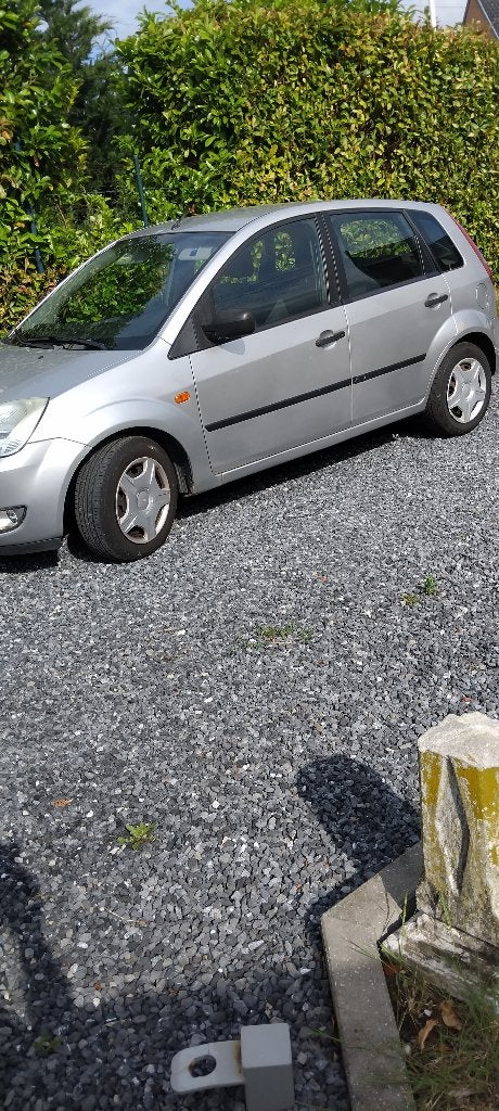 Ford fiesta, Autos, Opel, Achat, Airbags, Boîte manuelle, Berline