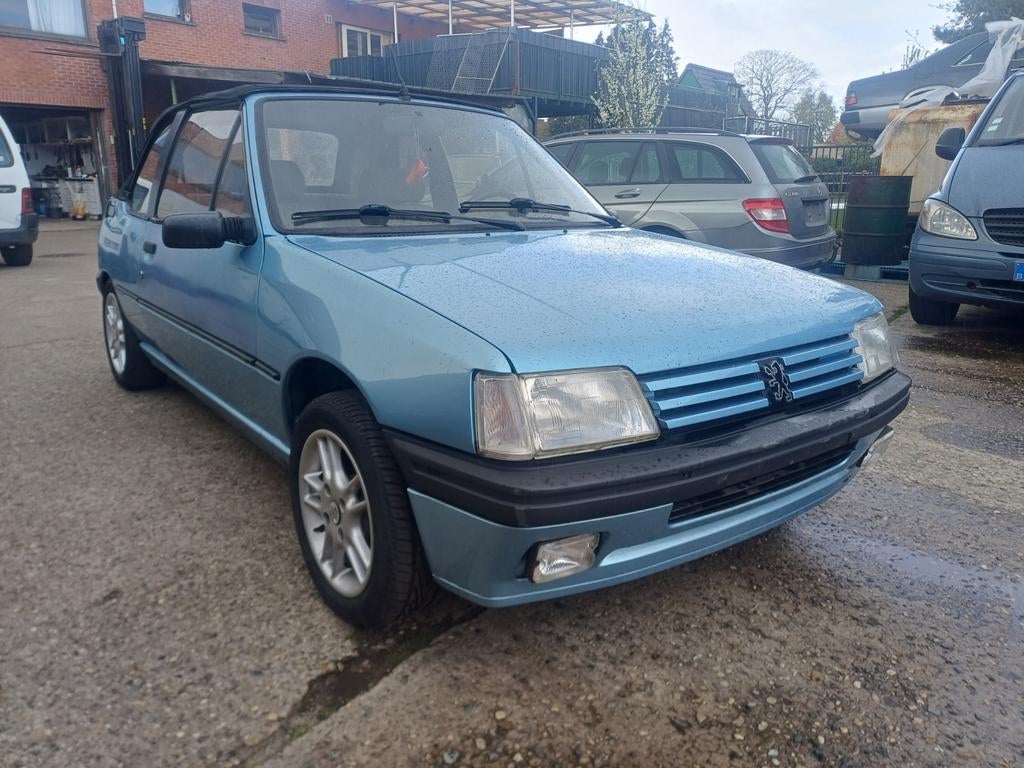 Peugeot 205 cabrio oldtimer, Auto's, Bedrijf, Te koop