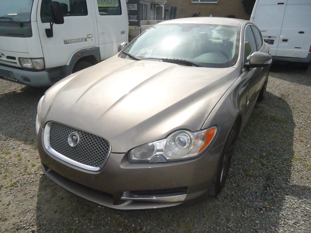 Jaguar XF 3.0 benzine ,full option,217 dkm ,3950 eur, Autos, Jaguar, Cuir, Achat, Beige, Entreprise