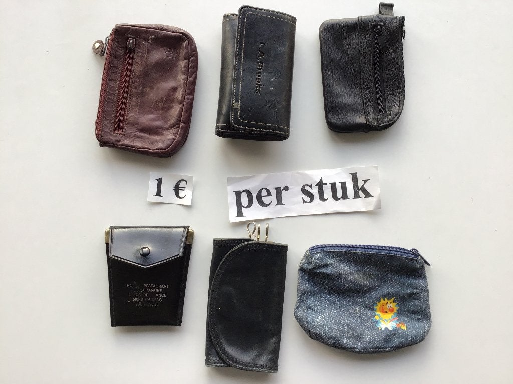 10 portefeuilles ou sacs de rangement pour 1 euro, Bijoux, Sacs & Beauté, Enlèvement ou Envoi, Comme neuf