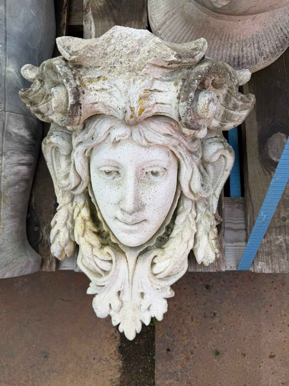 Verschilende betonnen beelden, Antiek en Kunst, Ophalen