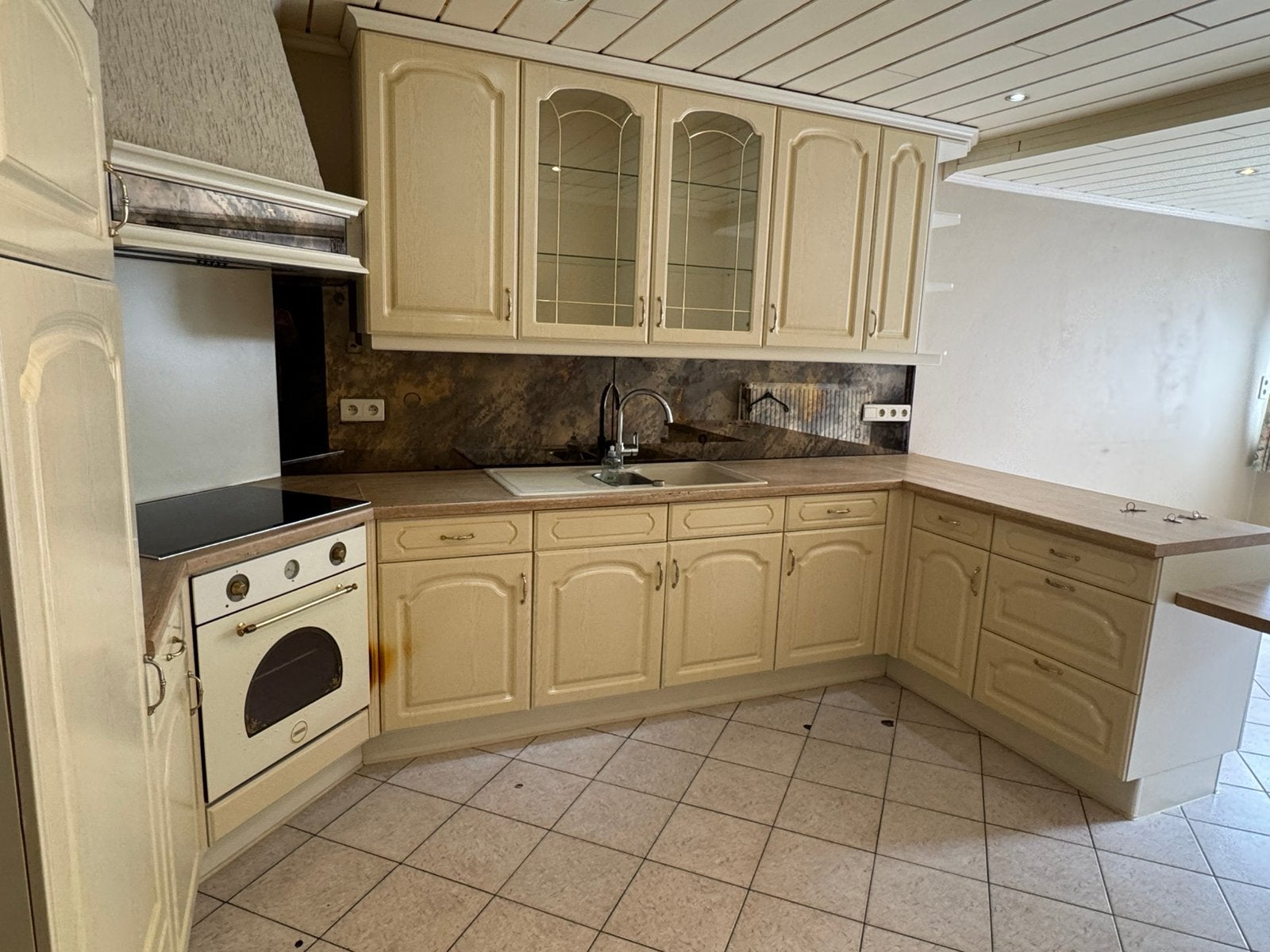 GRATIS KEUKEN INCLUSIEF TOESTELLEN, Huis en Inrichting, Ophalen, Gebruikt, Hoekkeuken, Kunststof