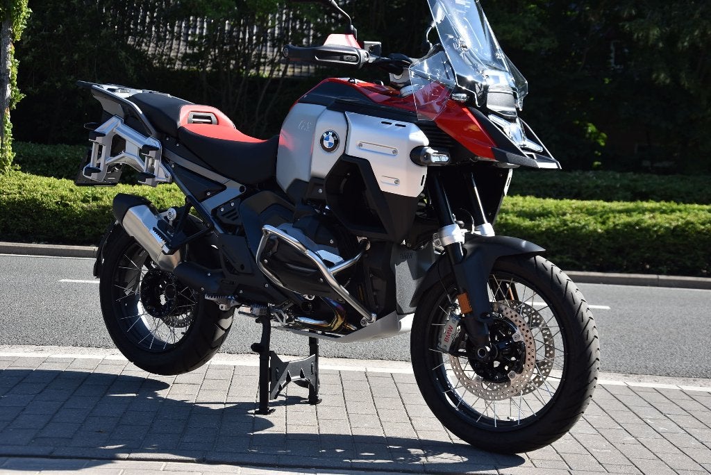 BMW R 1300 ESSENCE - 2025, Motos, Motos | BMW, Permis Moto A, Tourisme, Entreprise, Occasion