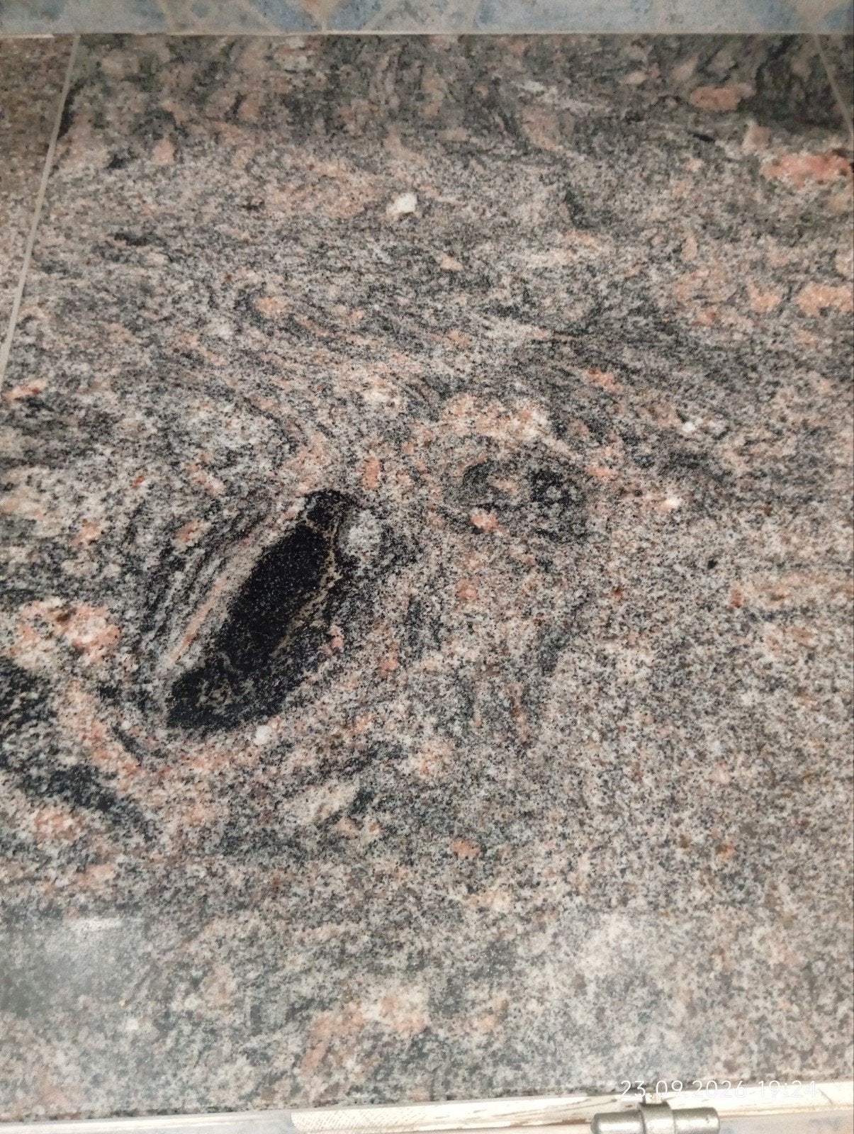 Granite steen 1st L-1.90/ B-1.04 en tegels 20 M2 GRATIS, Ophalen of Verzenden