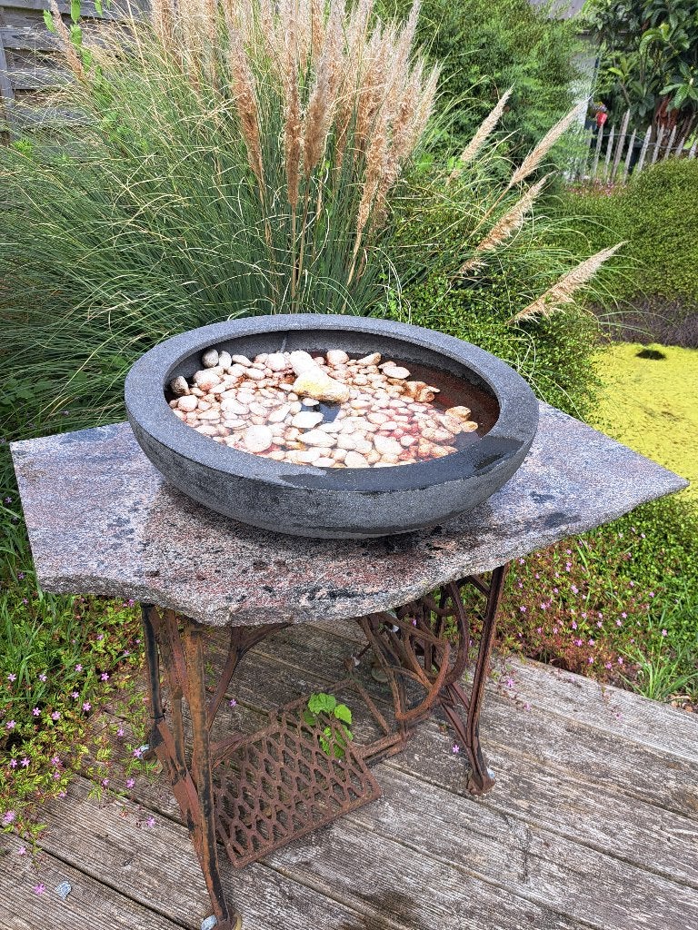 Bad voor vogeltjes en fonteintje op antieke voet, Tuin en Terras, Ophalen, Gebruikt