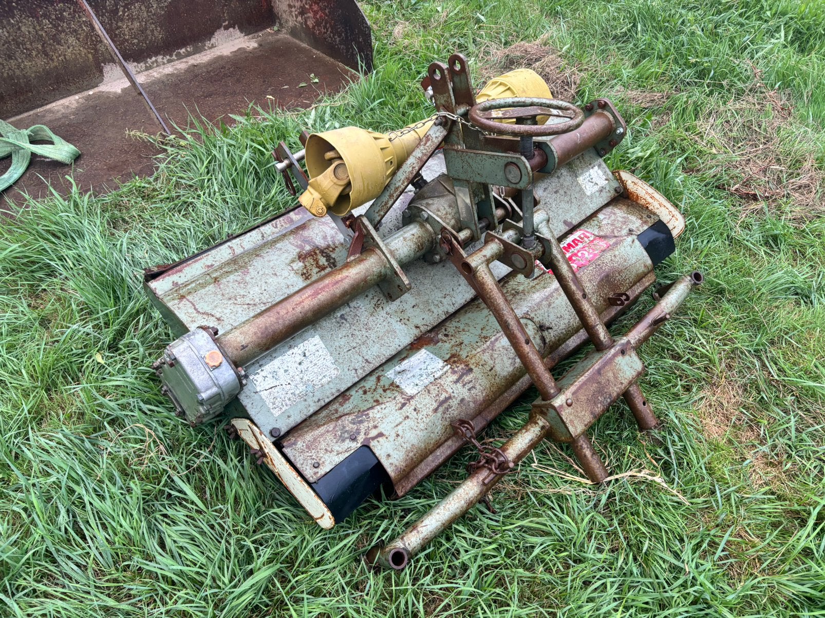 Frees tractor yanmar 1200, Ophalen, Gebruikt, IJzer