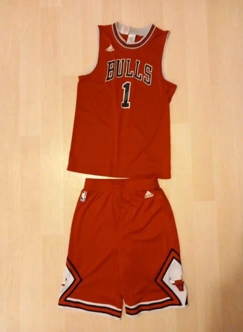 Ensemble vareuse maillot basket NBA Bulls Rose Adidas 14 ans, Sports & Fitness, Basket, Enlèvement ou Envoi, Utilisé, Vêtements