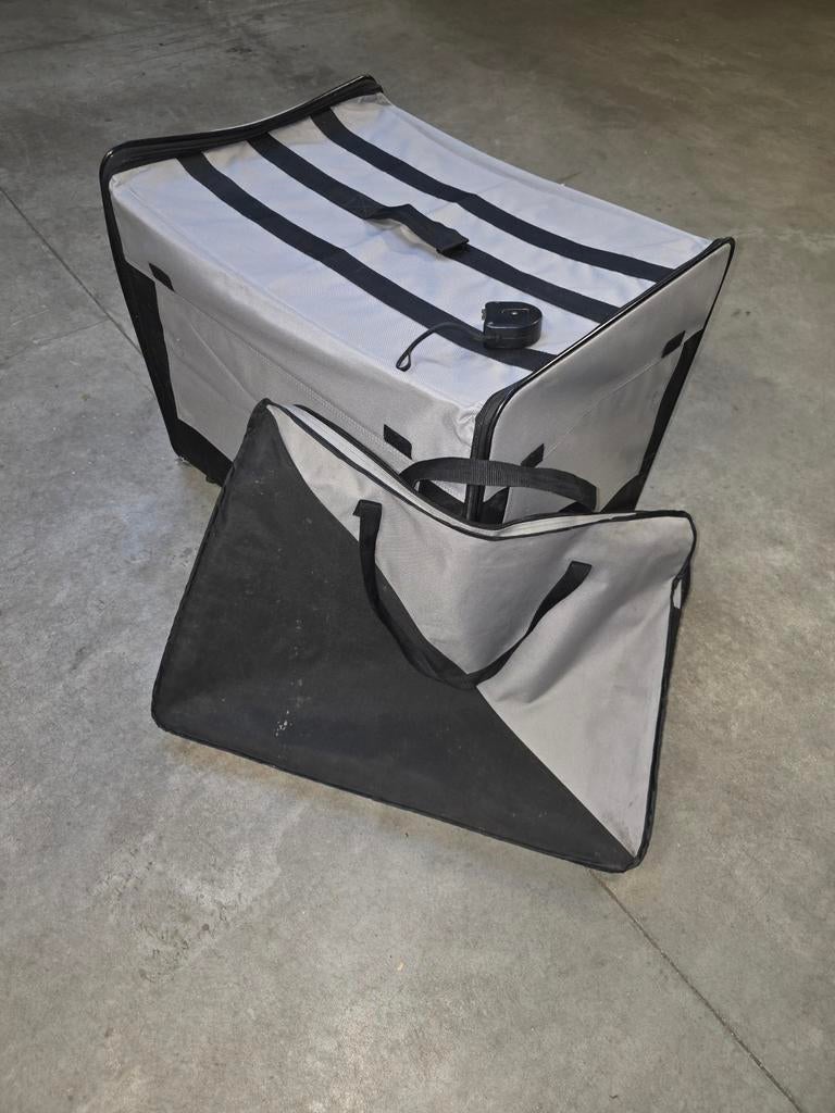 Cage, coffre, pour animaux domestiques grande, Animaux & Accessoires, Enlèvement