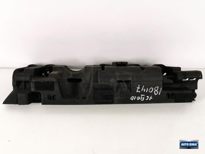 Plaque de protection moteur d'un Volvo XC90, -, 3 mois de garantie, -, -