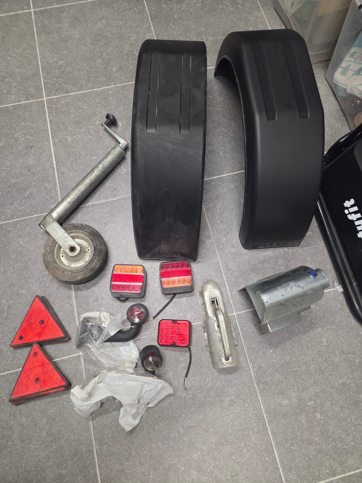 accessoires nouveau pour remorque, Enlèvement