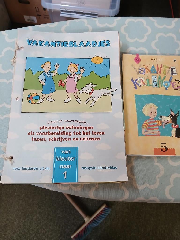 VAKANTIEBLAADJES - GRATIS, Hobby & Loisirs créatifs, Hobby & Loisirs Autre, Enlèvement