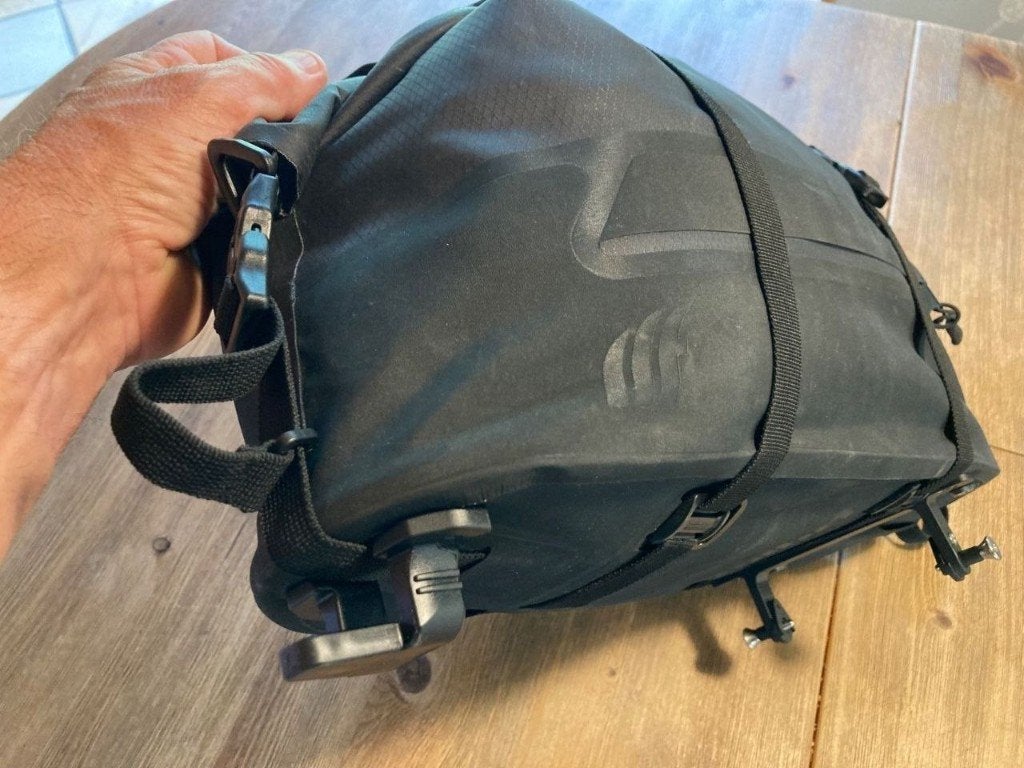 Tailfin Aeropack 20L – Compleet, Ophalen of Verzenden, Zo goed als nieuw