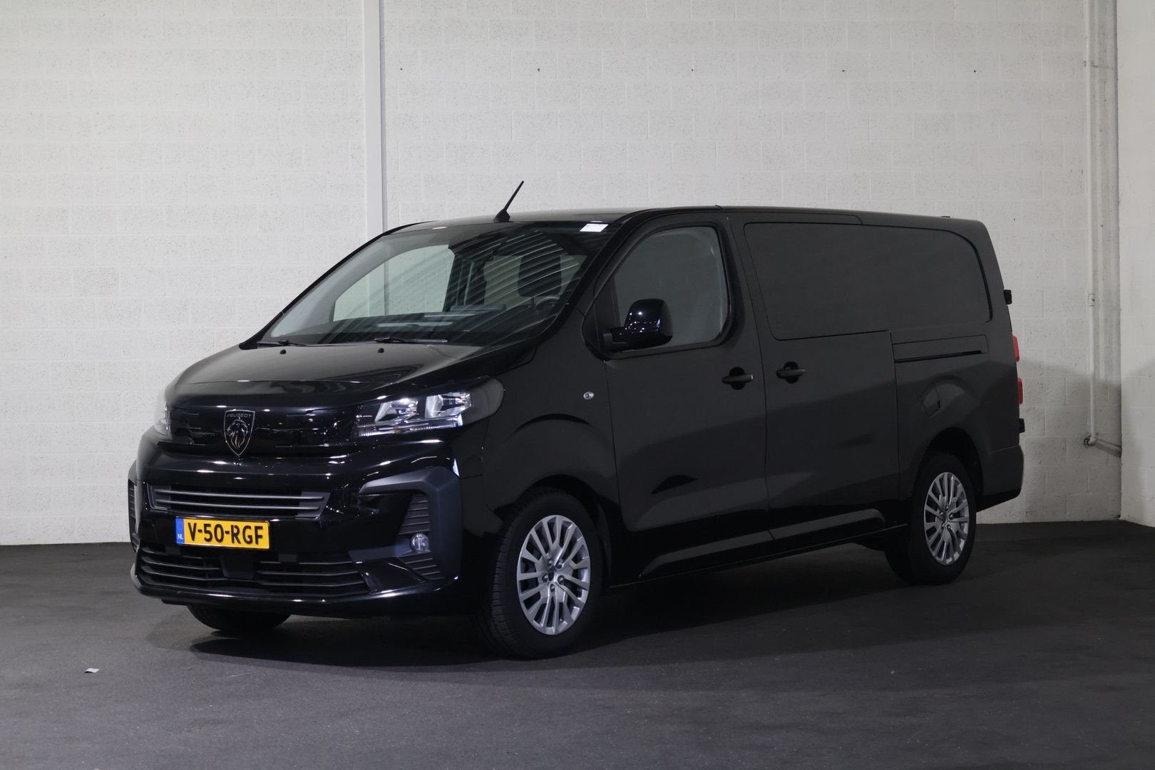 Peugeot Expert 2.0 BlueHDI 145pk DC Automaat Nieuw Model, Achat, Diesel, Automatique, Cruise Control
