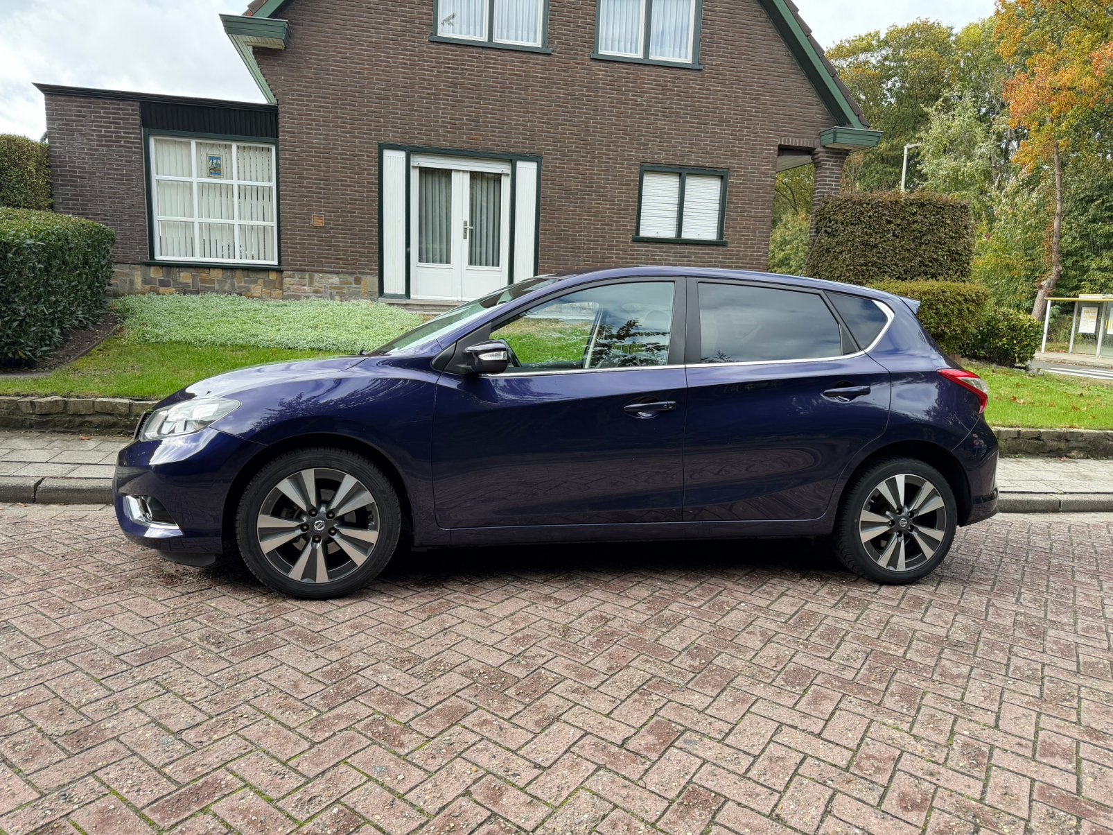 Nissan Pulsar 1.5dCi 1ste eig Euro6b Airco Navi Cam gekeurd, Auto's, Dealer onderhouden, Euro 6, Bedrijf, 5 deurs