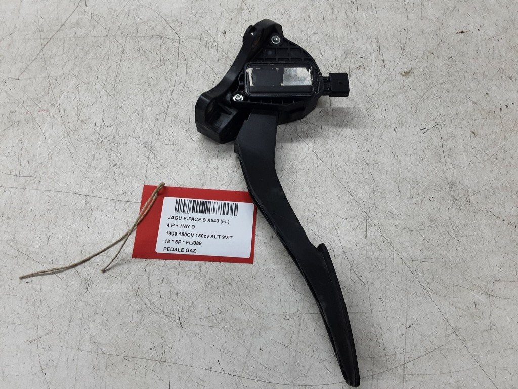GASPEDAAL Jaguar E-Pace (01-2017/-), Gebruikt, Mevr. I. Hauben, Jaguar, Rue de l'Espoir 34 34
4030  GRIVEGNÉE, BE