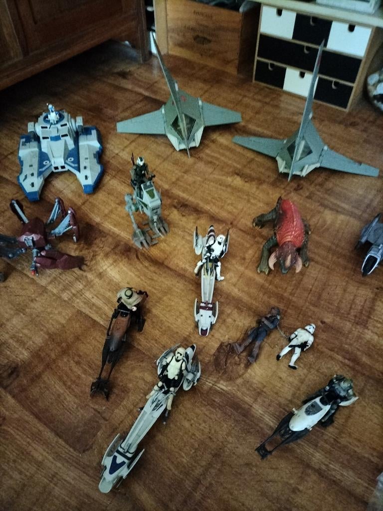 Star Wars vaisseaux et divers, Enlèvement ou Envoi
