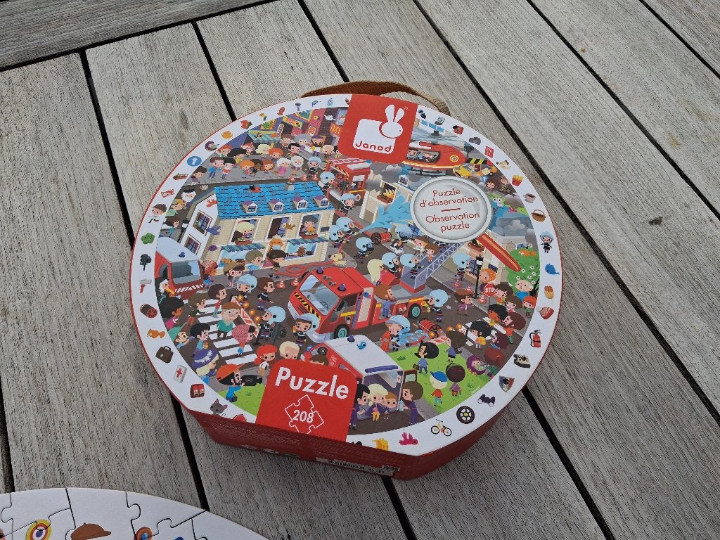Zoekpuzzel Brandweer 208 stukken, Kinderen en Baby's, Speelgoed | Kinderpuzzels, Ophalen of Verzenden, Meer dan 50 stukjes, Gebruikt