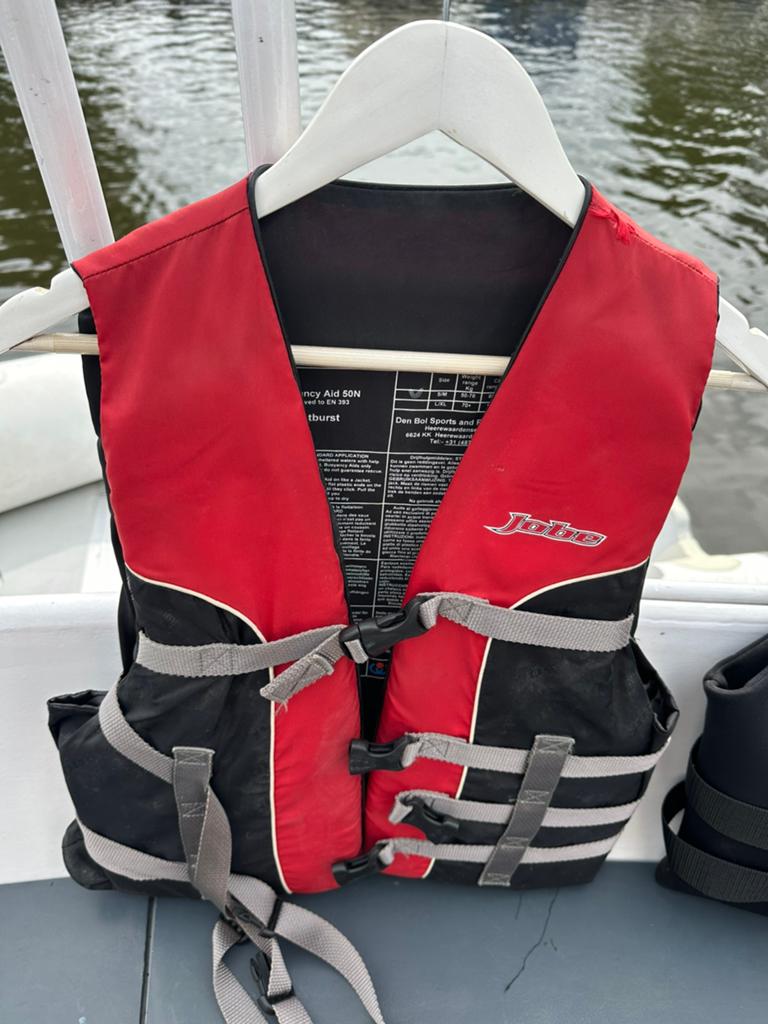 Zwemvesten reddingsvesten Jobe  L en XXXl, Watersport en Boten, Ophalen of Verzenden, Zo goed als nieuw, Dame of Heer, Overige typen