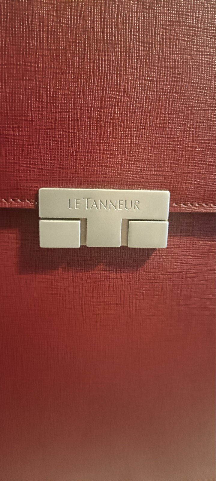 Serviette en cuir d'agneau marque LE TANNEUR NEUVE prix 600€, Enlèvement ou Envoi