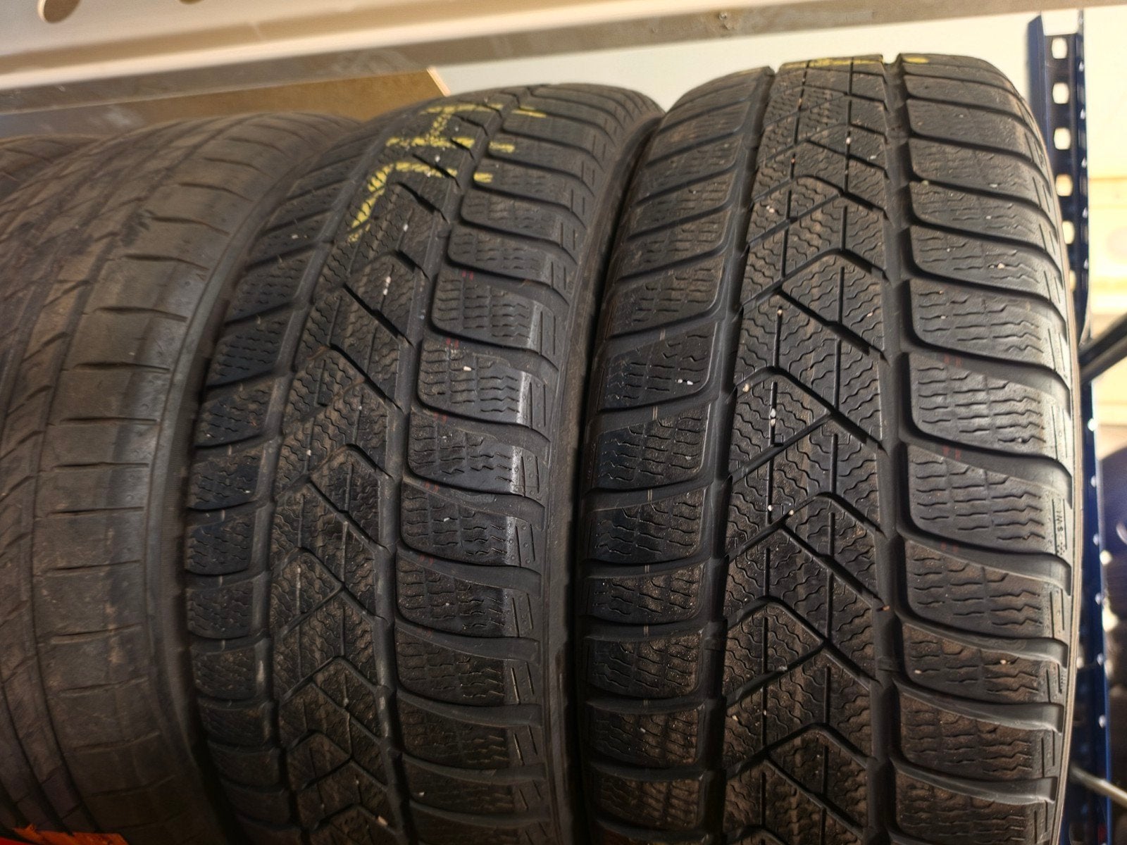 205/50r17 pirelli winterbanden 45€ per stuk met montage, Ophalen of Verzenden