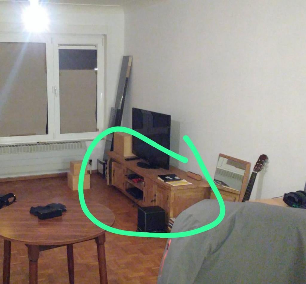 Televisie meubel, Ophalen