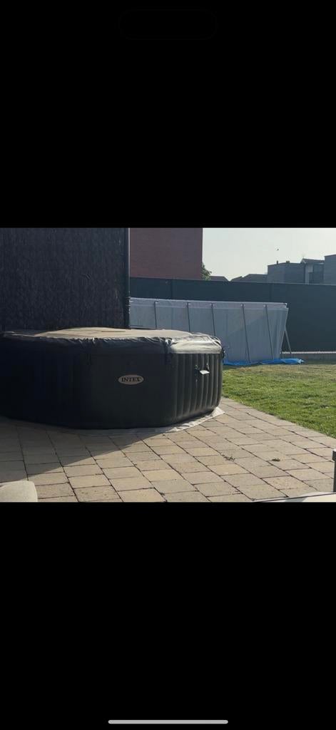 Intex Pure Spa Jet & Bubble Deluxe opblaas jaccuzi, Tuin en Terras, Ophalen, Zo goed als nieuw, Filter, Opblaasbaar