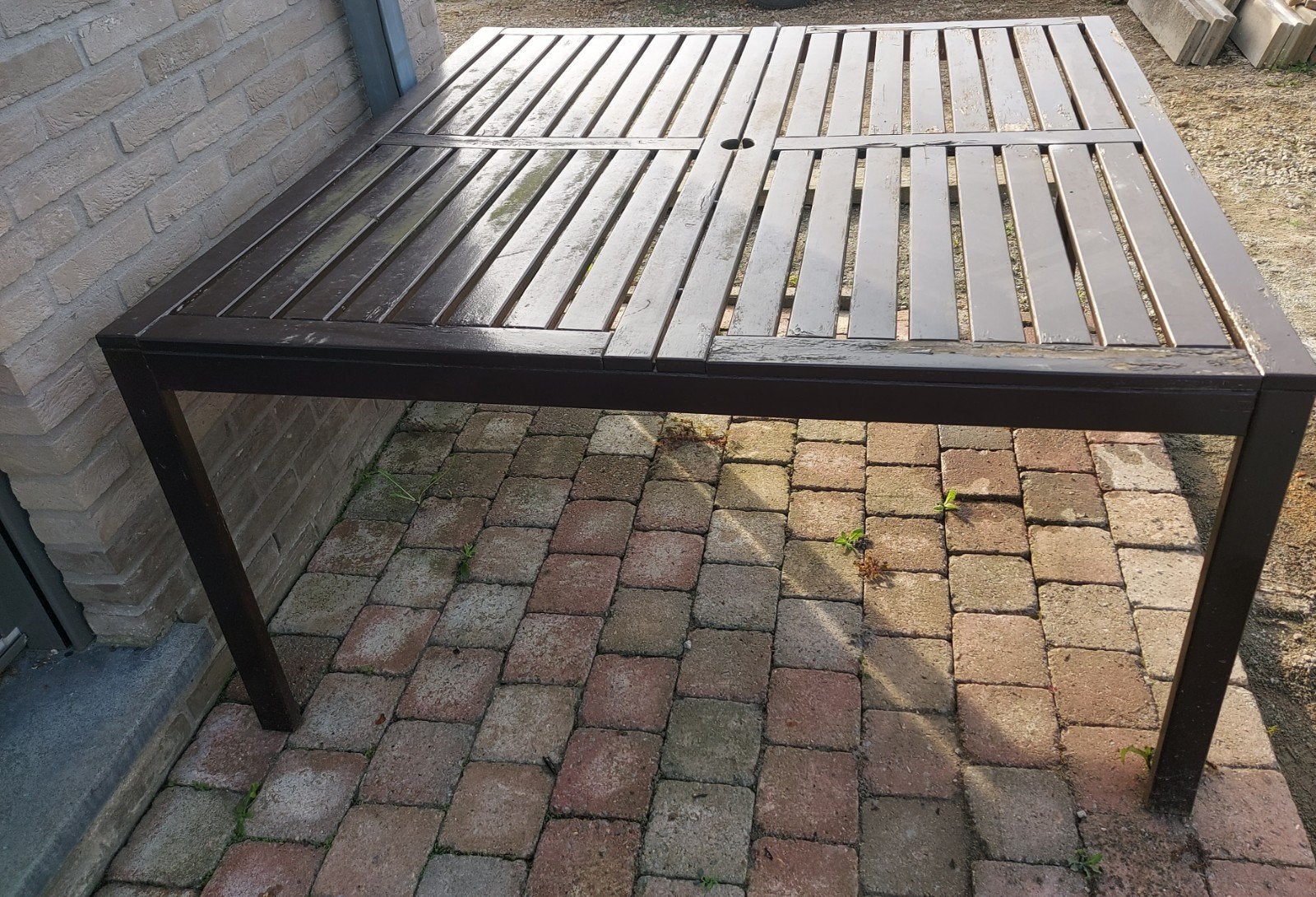 GRATIS tuintafel, Ophalen