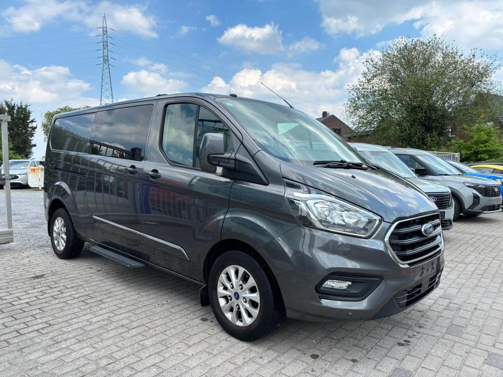 Ford Transit Custom Dubbele cabine / AUTOMAAT / L2, Auto's, Bestelwagens en Lichte vracht, Automaat, 186 g/km, Stof, Euro 6