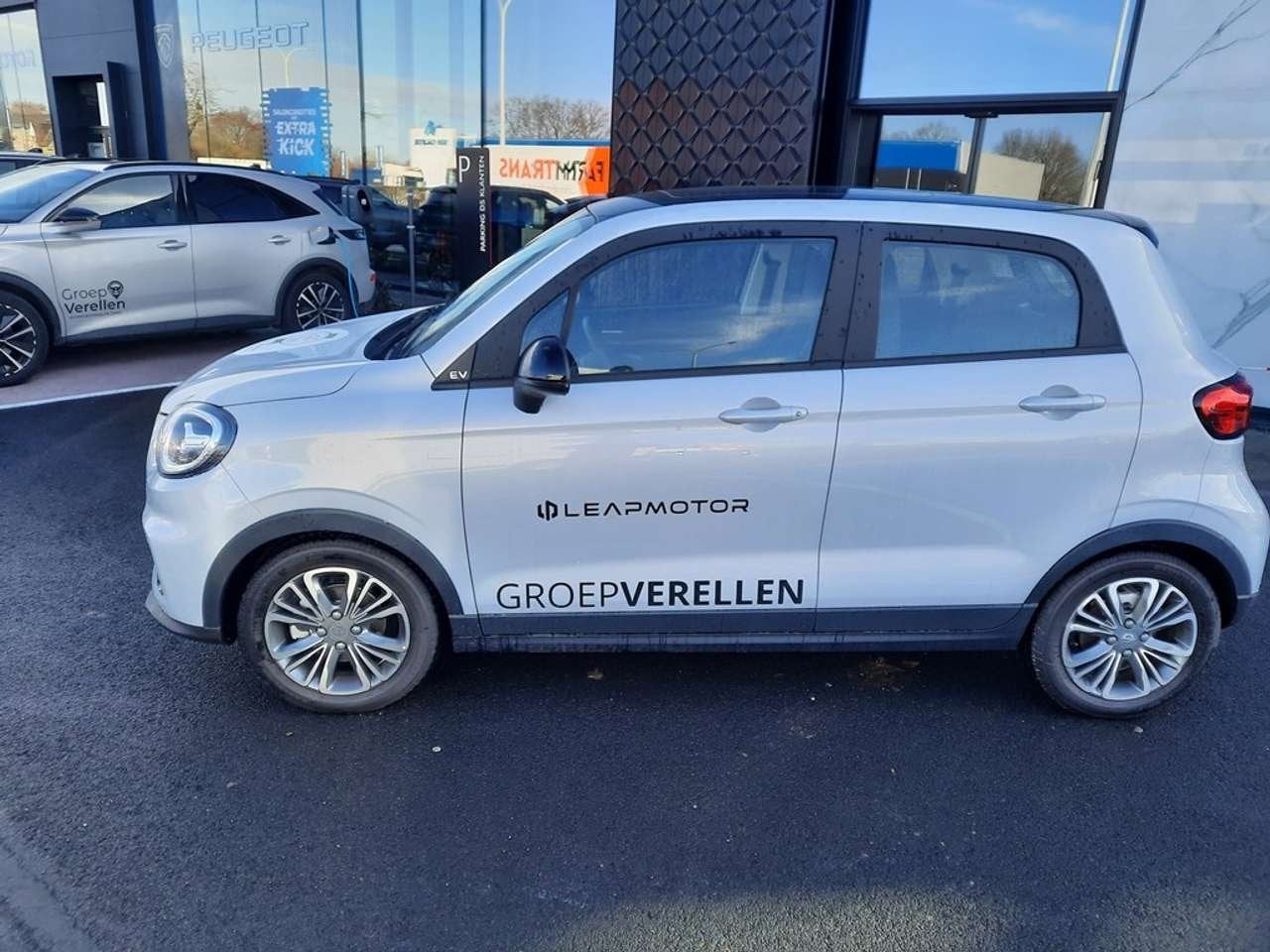 Leapmotor T03 Design EV 37.3Kwh 95pk, 95 pk, Berline, Zilver of Grijs, Te koop