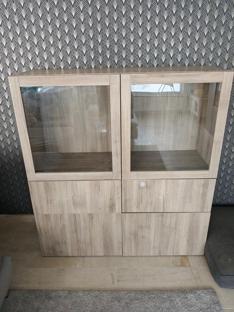 Ikea Besta eik (kleur niet meer te koop), Ophalen