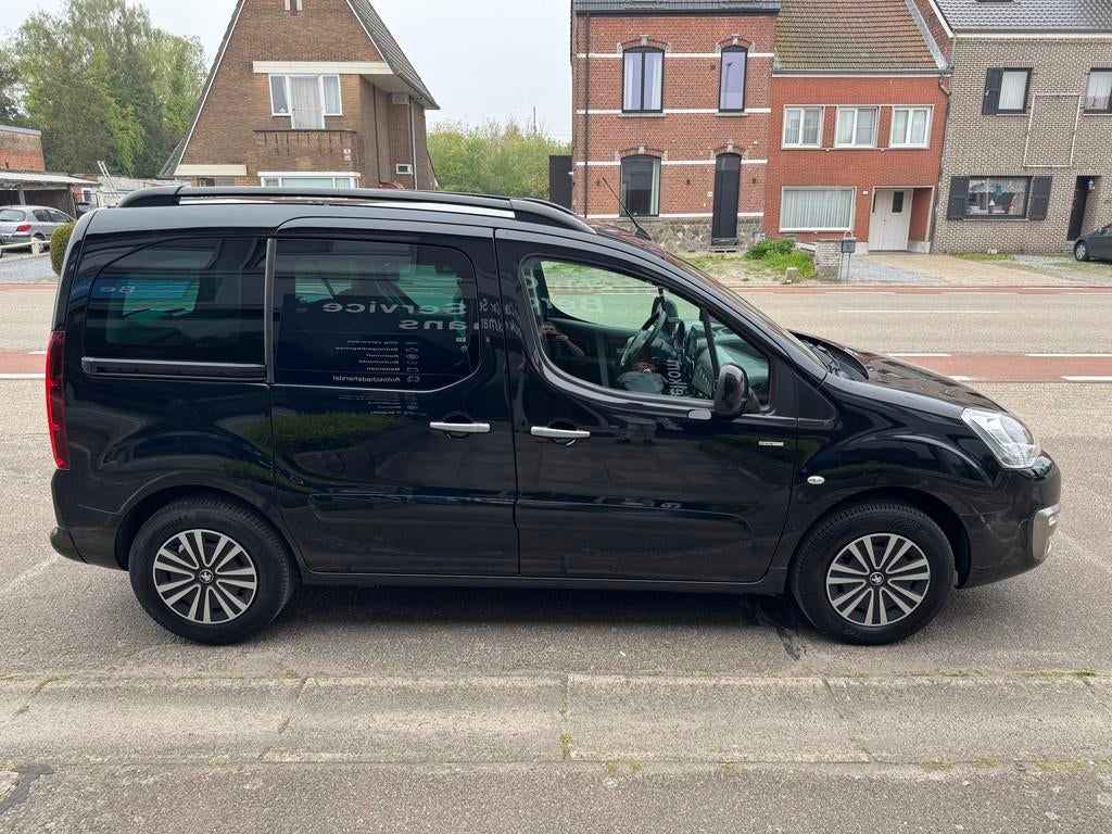 Peugeot Partner Tepee Style 1.2 Benzine vele opties 46000KM!, Auto's, Voorwielaandrijving, Gebruikt, Euro 6, Bedrijf