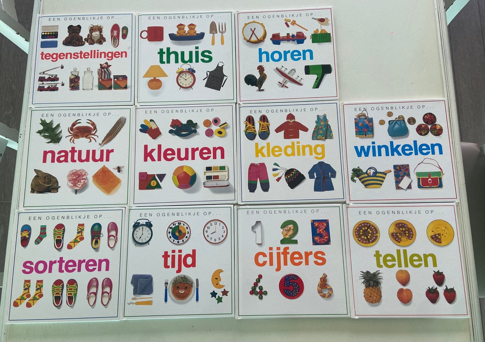 Een ogenblikje op … boekjes, Boeken, Ophalen, Zo goed als nieuw