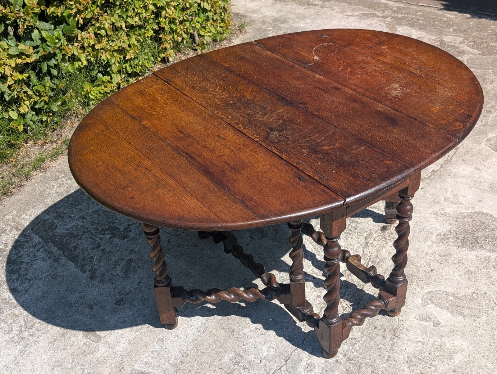 Antieke tafel, Ophalen