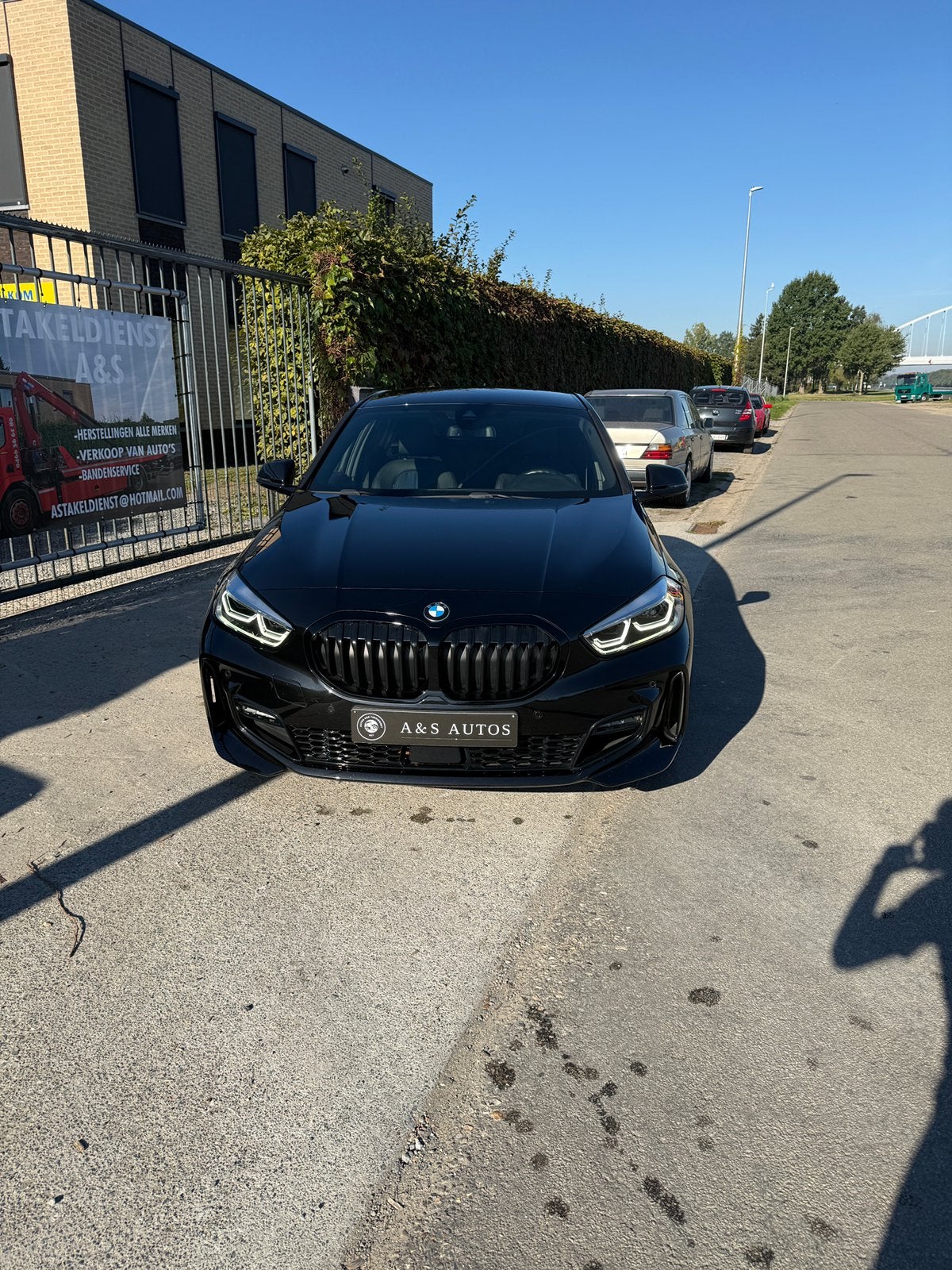 BMW 116i | M PAKKET | AMBIANCEVERLICHTING | 2022 | NAVI, Auto's, https://public.car-pass.be/vhr/22fbd929-e49a-4887-9027-fd7830b73a8d