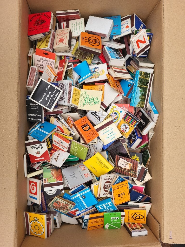 1000 oude luciferdoosjes, Verzamelen, Ophalen of Verzenden, Nieuw, Luciferdoosjes of -merken