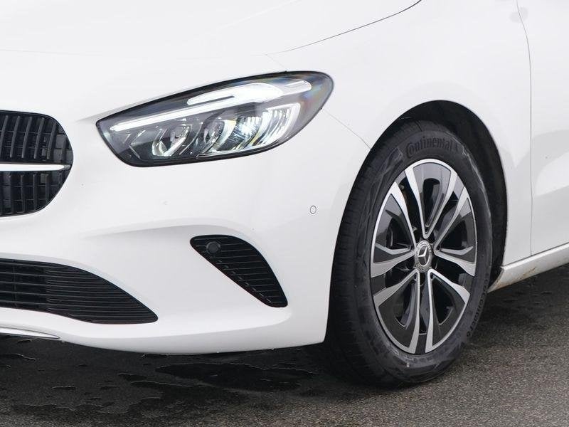 Mercedes-Benz B-Klasse 180 Luxury Line | Verwarmde Zetels |, Autos, 100 kW, 1332 cm³, 140 g/km, Euro 6