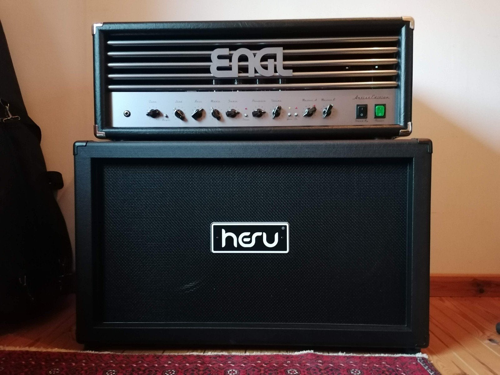 Hesu modern 212 cab, Musique & Instruments, Enlèvement