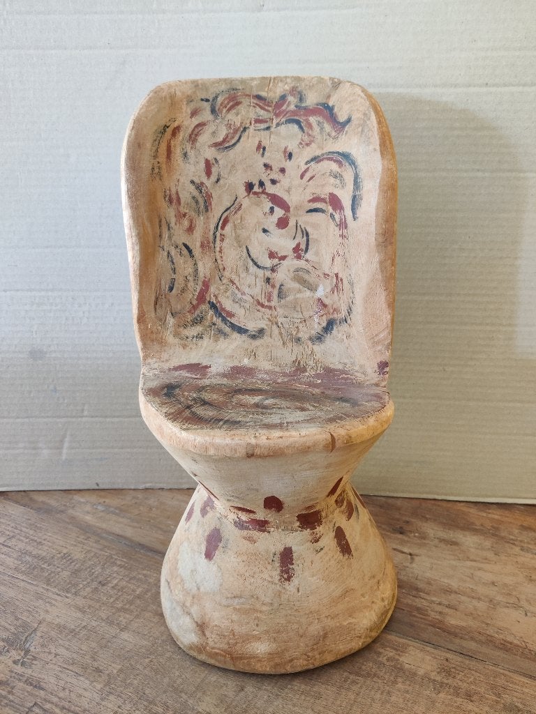 Houten stoeltje - tribal art, Overige onderwerpen, Houtsnijwerk, Ophalen of Verzenden, Handgemaakt