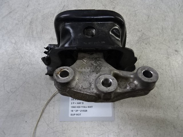 MOTORSTEUN DS DS 3 (SA) (01-2015/07-2019) (9681706580), Gebruikt, Overige automerken, Mevr. I. Hauben, Rue de l'Espoir 34 34
4030  GRIVEGNÉE, BE