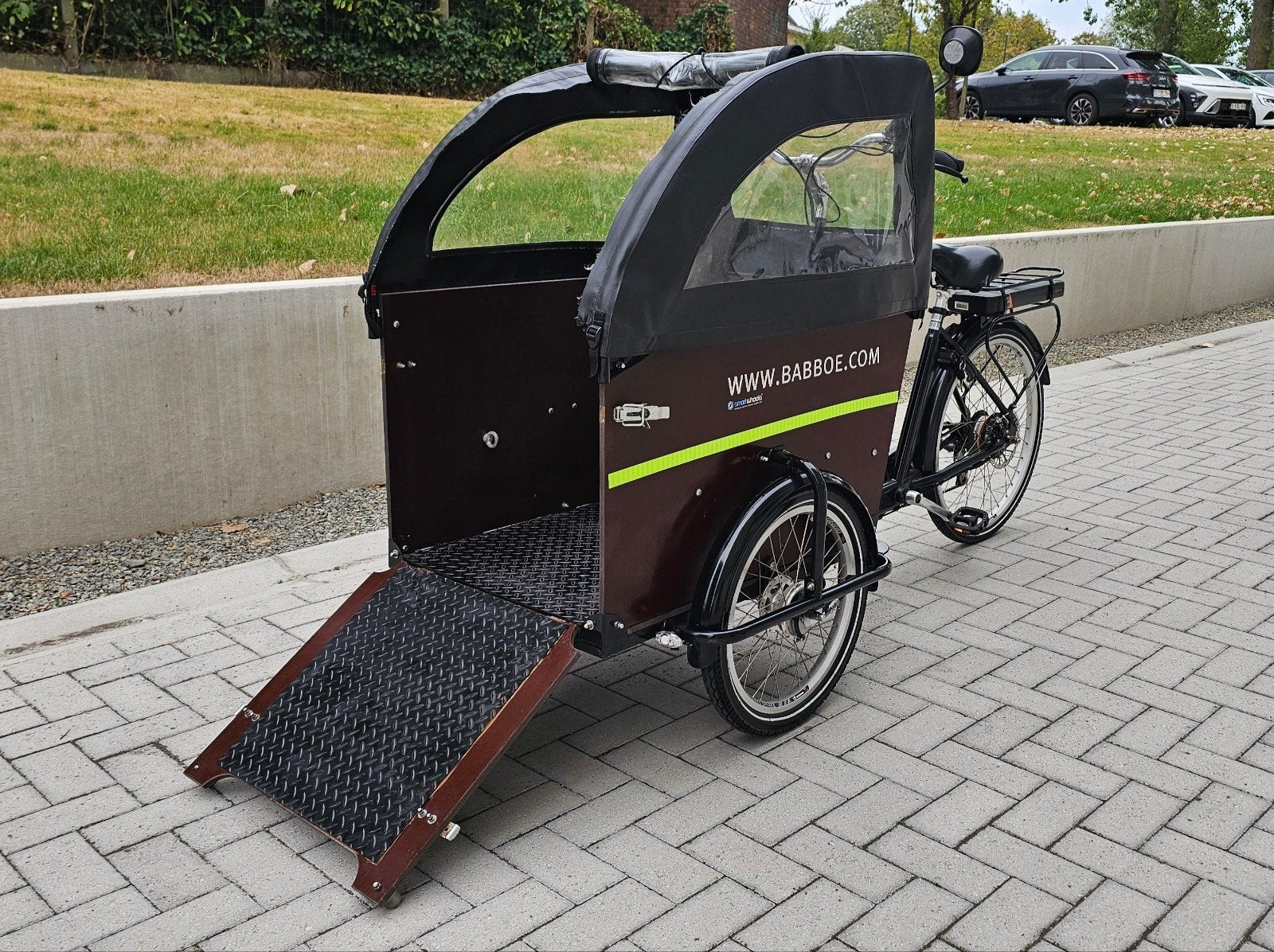 Elektrische bakfiets Babboe Dog, Frame Gekeurd door babboe., Fietsen en Brommers, Ophalen, Zo goed als nieuw, Elektrisch