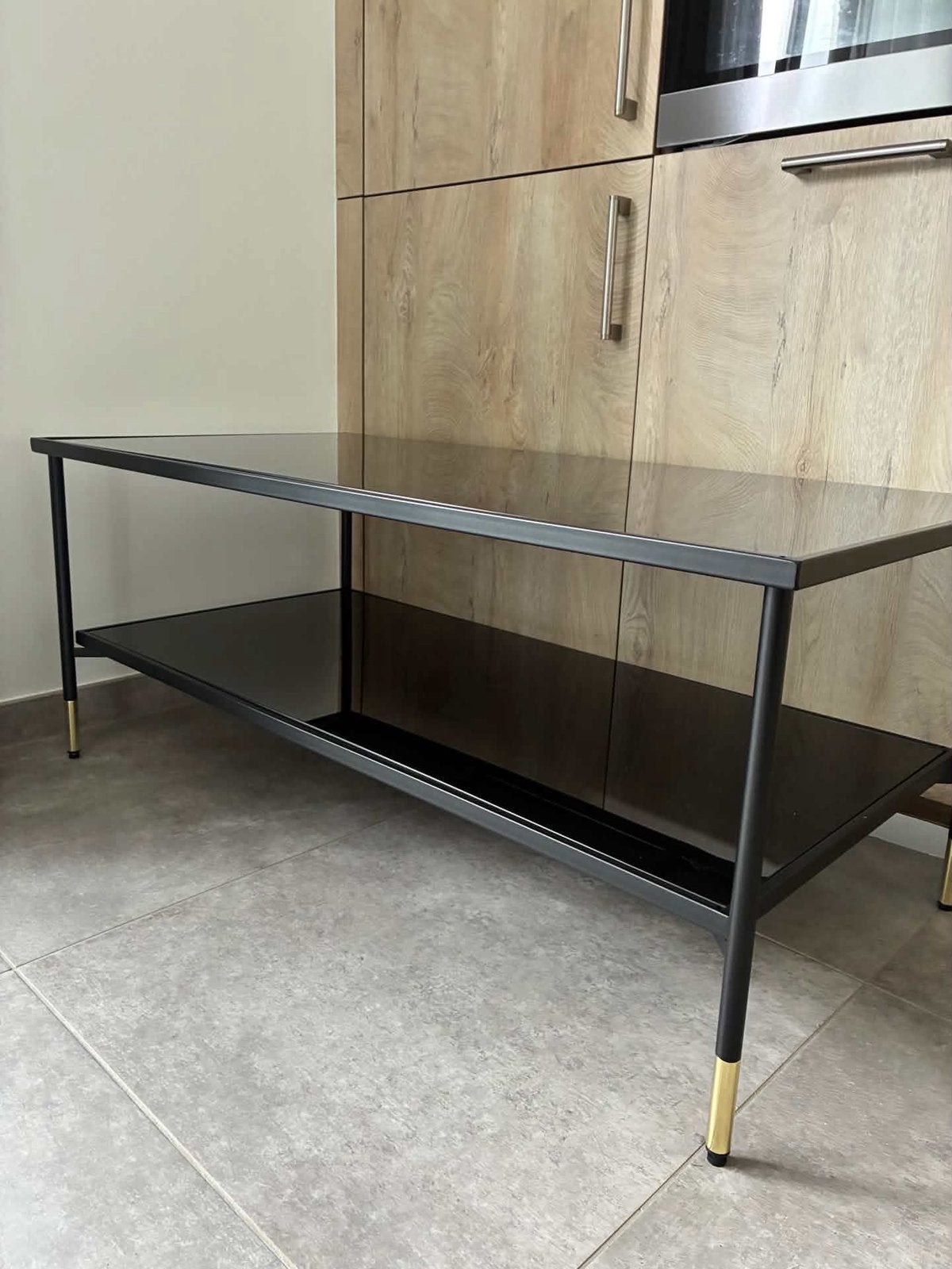 Table basse IKEA ÄSPERÖD – noire et dorée, Enlèvement, Comme neuf