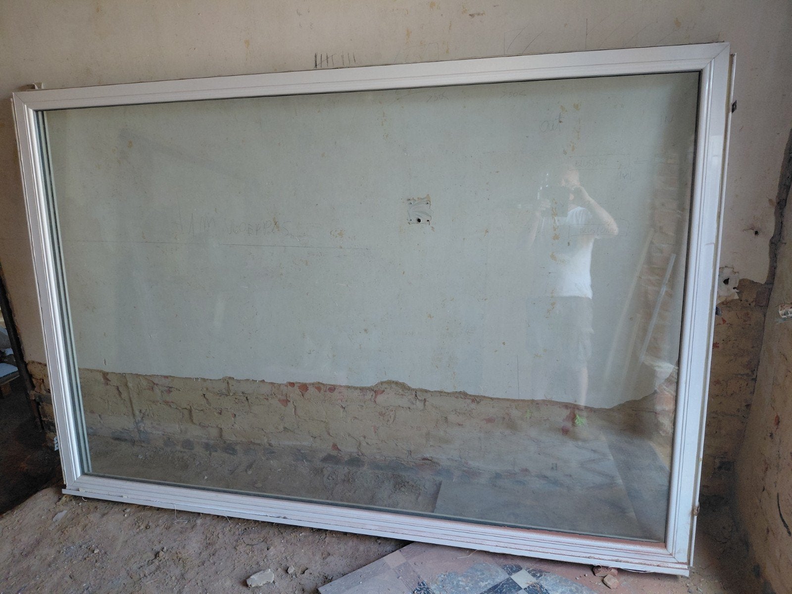 Pvc raam met dubbel glas met rolluik en motor., Ophalen, Kunststof, Gebruikt, 150 tot 225 cm