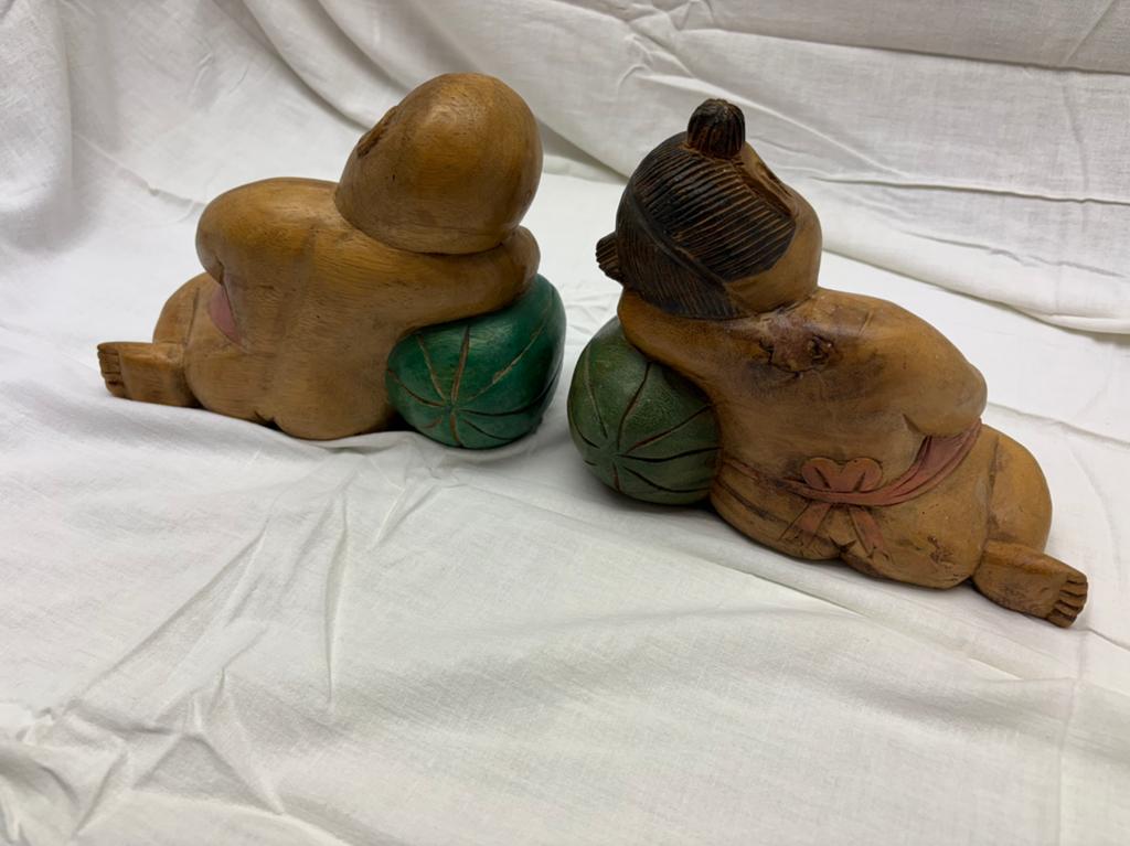 2 x Houten beeldjes, Ophalen of Verzenden, Zo goed als nieuw