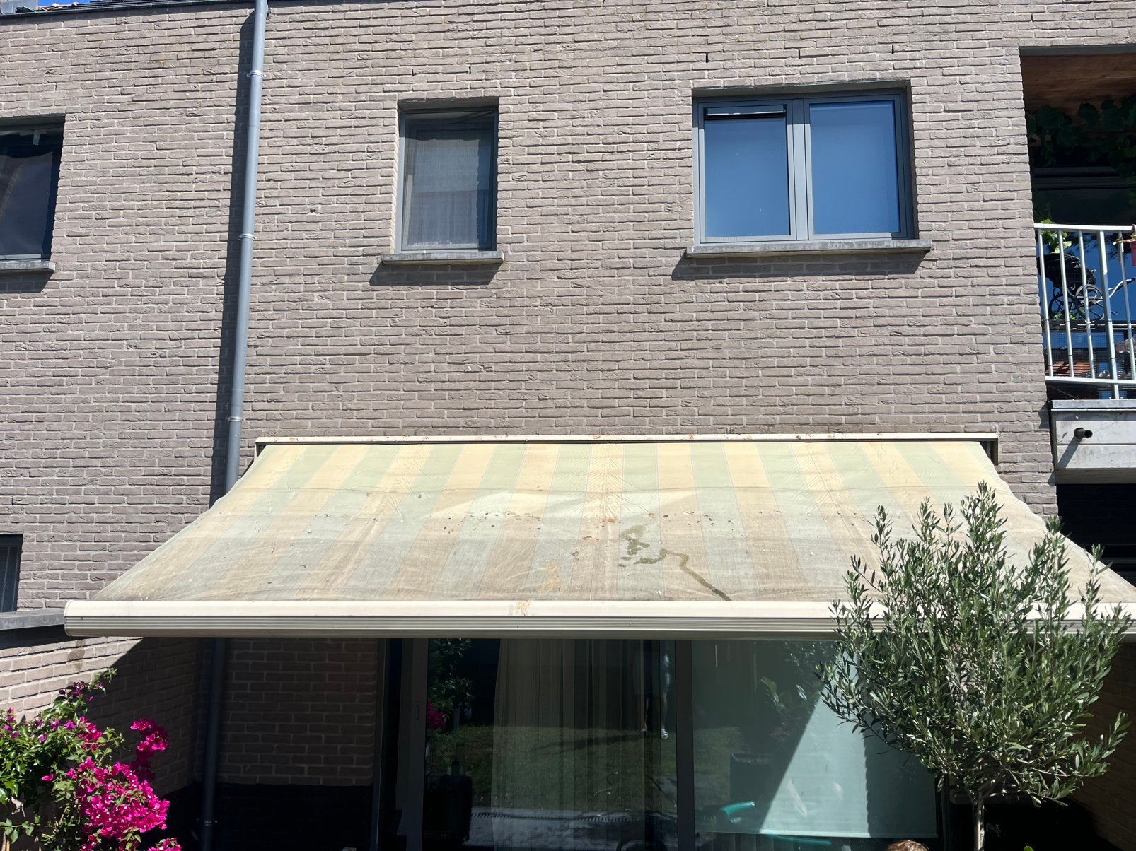 Muur parasol, Tuin en Terras, Zonneschermen, Ophalen, Gebruikt