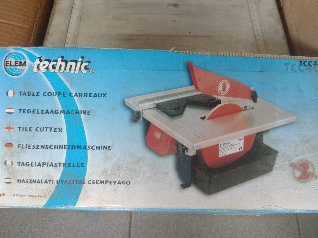 tegelzaagmachine, Doe-het-zelf en Bouw, Gereedschap | Zaagmachines, Ophalen, Gebruikt, Overige typen, Elem