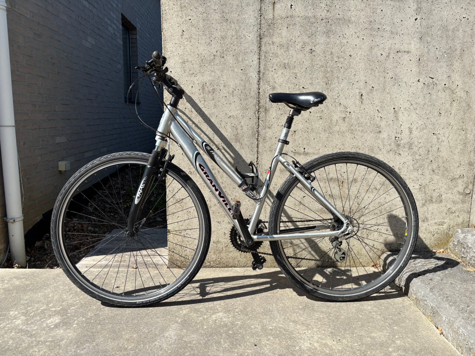 Hybride fiets Granville Shaw maat M, Gebruikt, Velgrem, Meer dan 20 versnellingen, Ophalen