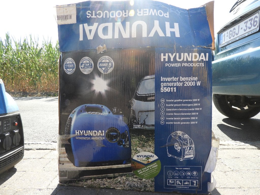 Hyundai 2000W Inverter Generator, Doe-het-zelf en Bouw, Ophalen, Elektrisch startend, Benzine, Zo goed als nieuw