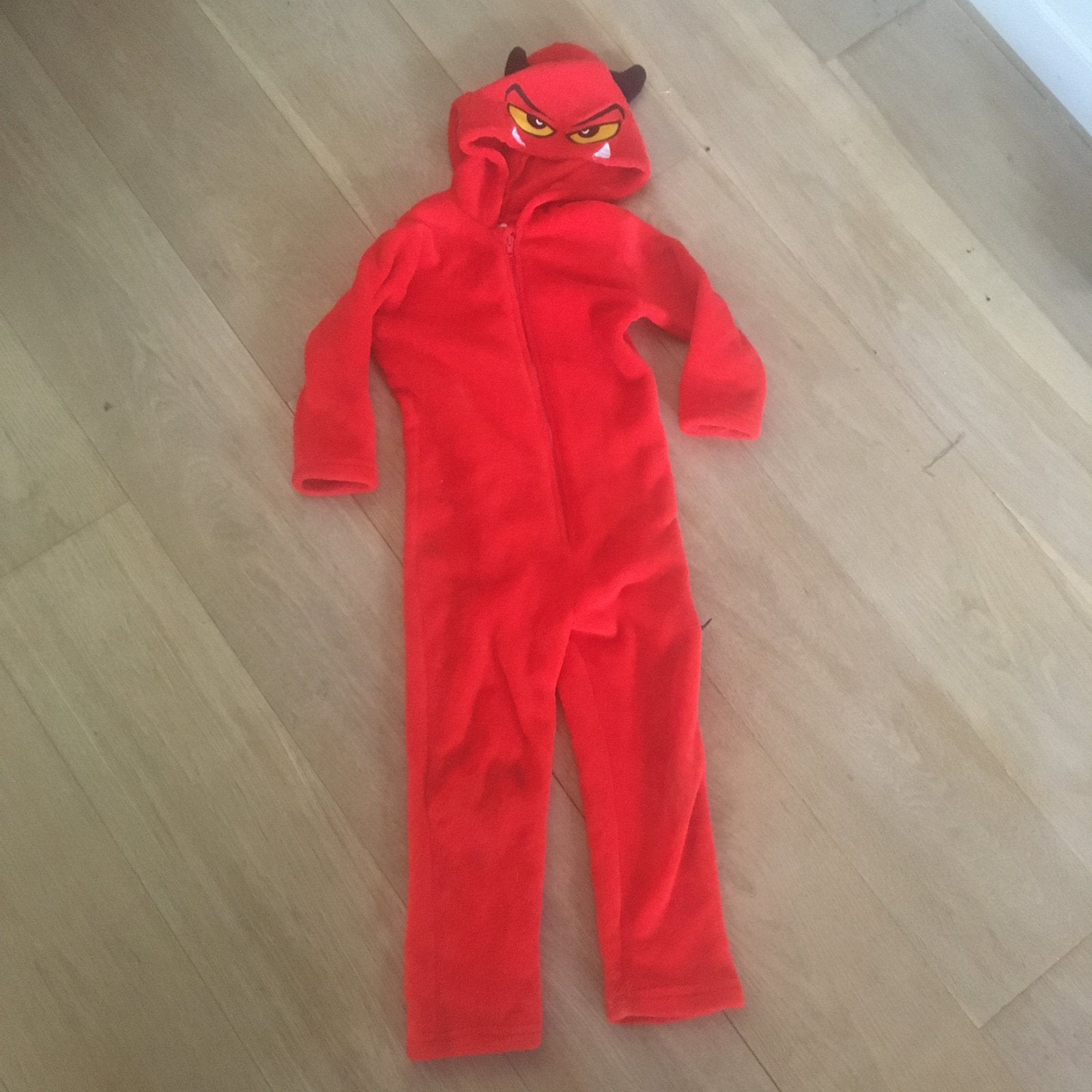 Duivel onesie halloween 3-4j, Ophalen of Verzenden, Gebruikt, 104 of kleiner, Jongen