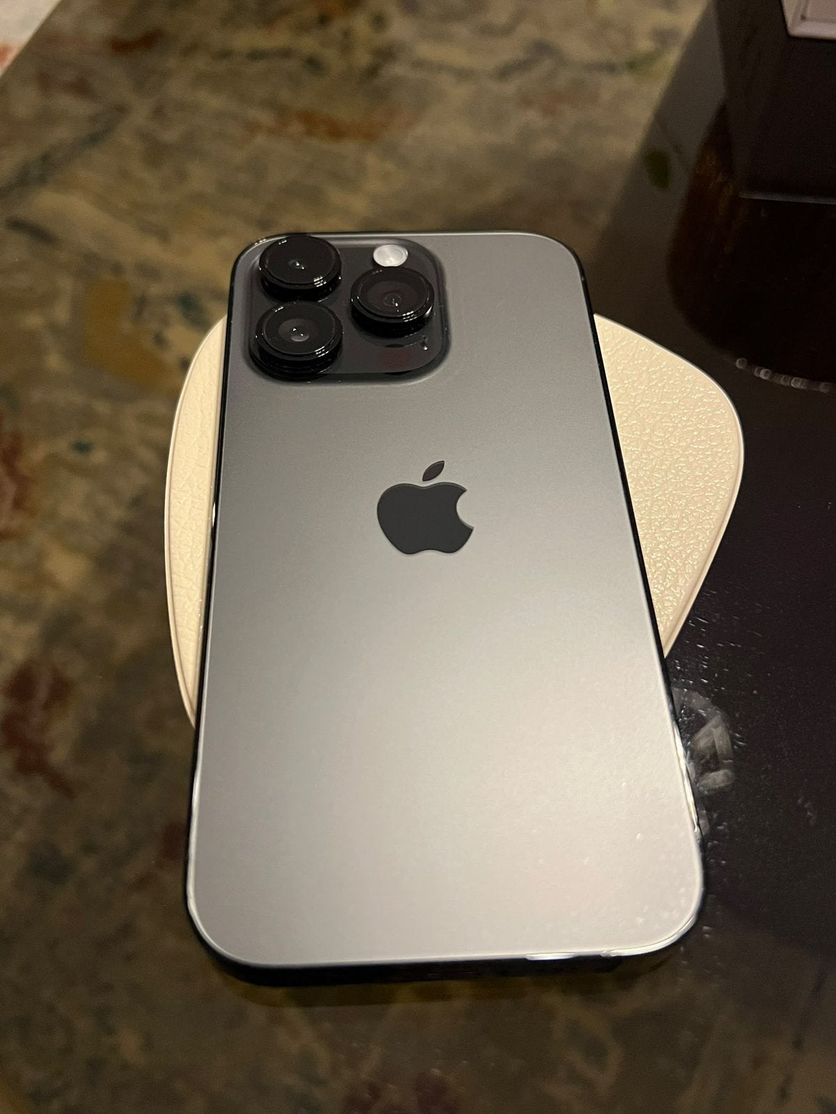 Iphone 14 Pro - 256GB zwart, Telecommunicatie, 256 GB, Zwart, Ophalen of Verzenden, 76 %