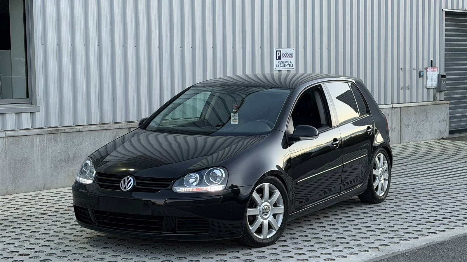 Vw golf 5 1.9tdi état impeccable, Autos, Achat, Entreprise, https://public.car-pass.be/vhr/723f704b-9687-49c9-a92f-12889392ddf9